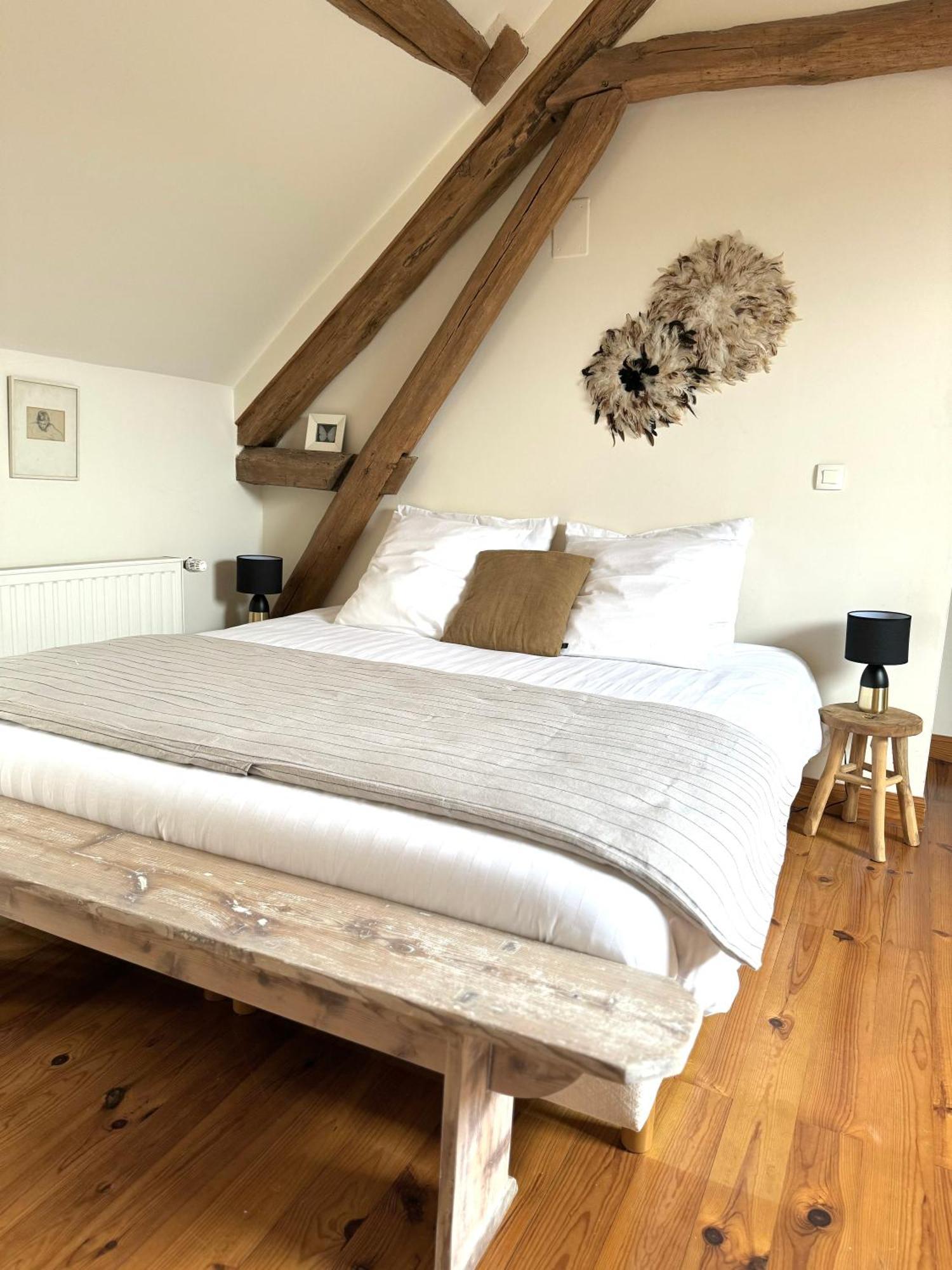Le Moulin D Olivet Bed and Breakfast Orbigny Buitenkant foto