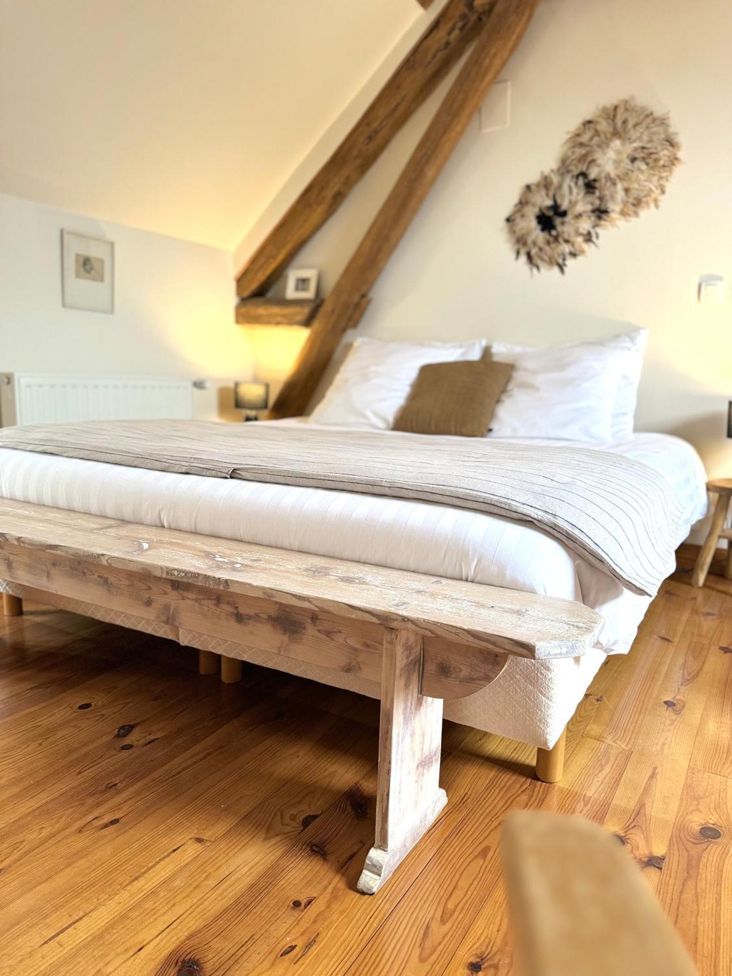 Le Moulin D Olivet Bed and Breakfast Orbigny Buitenkant foto