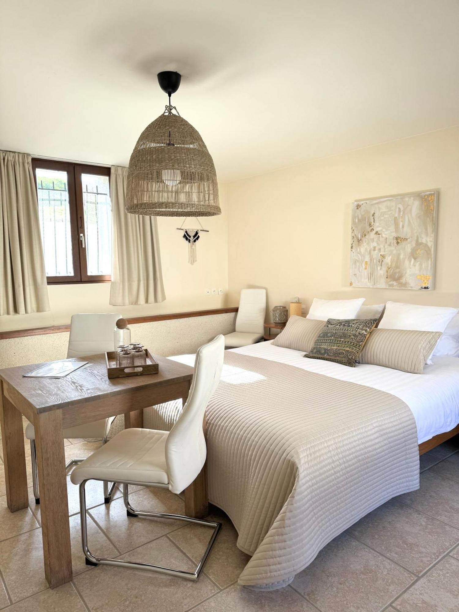 Le Moulin D Olivet Bed and Breakfast Orbigny Buitenkant foto